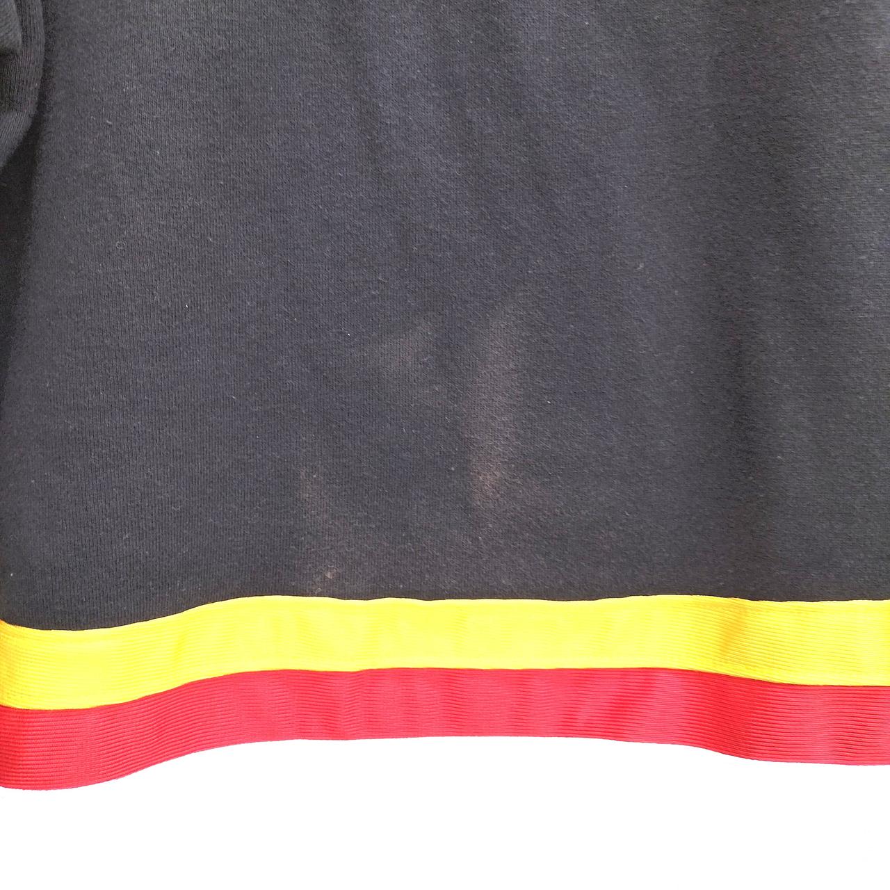 腰部分、色抜けあり