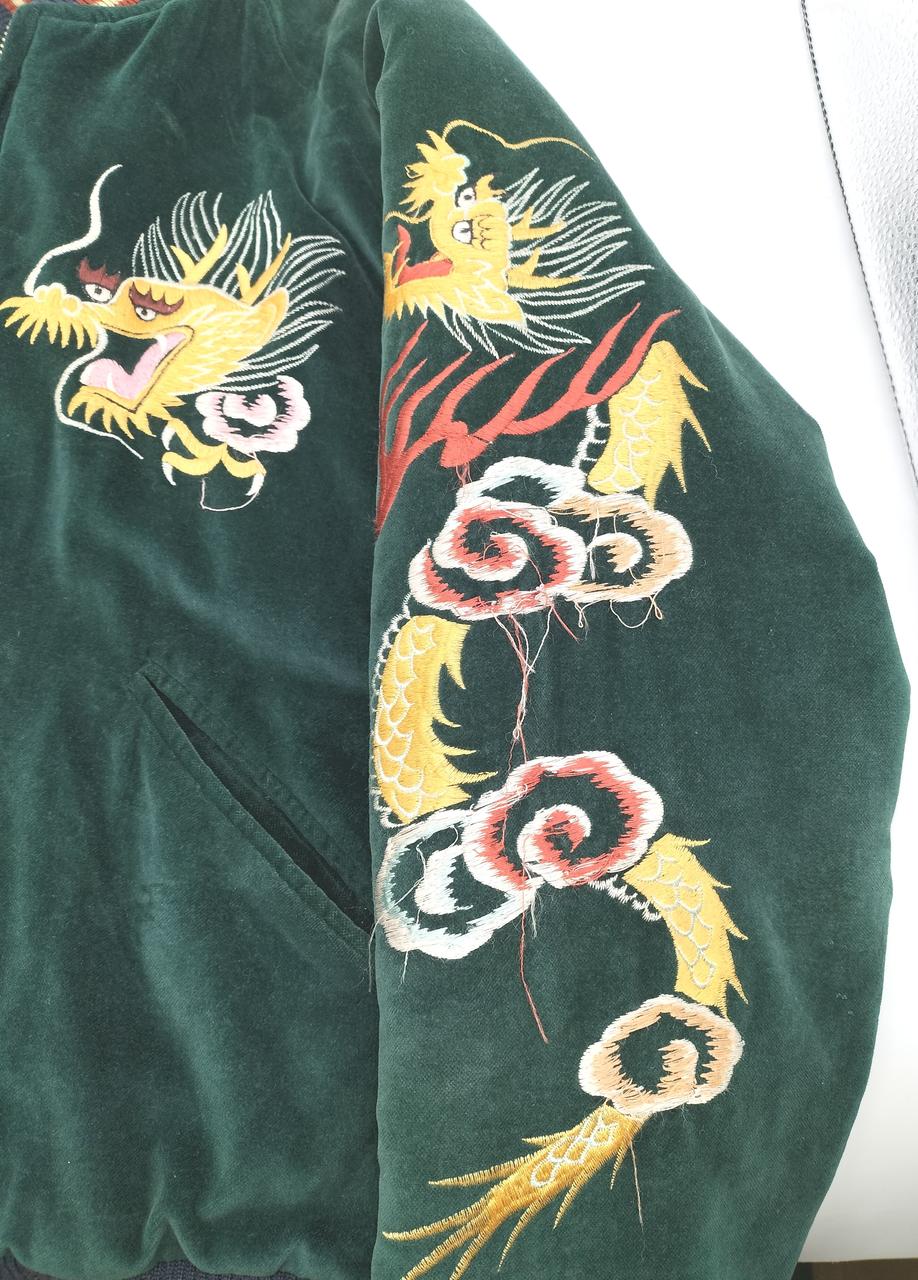 刺繍糸にほつれあります