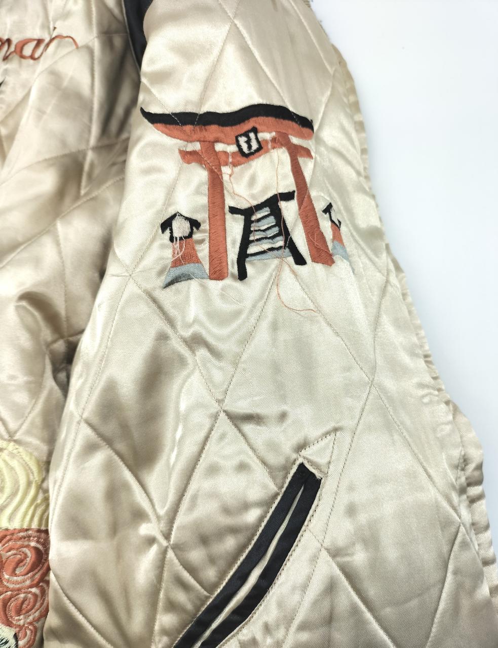 刺繍糸にほつれあります