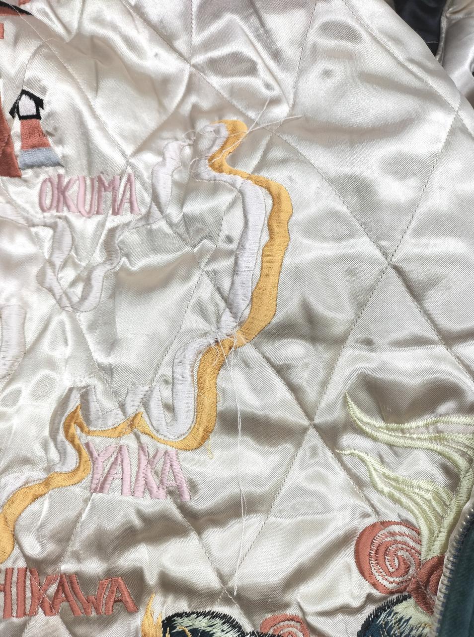 刺繍糸にほつれあります