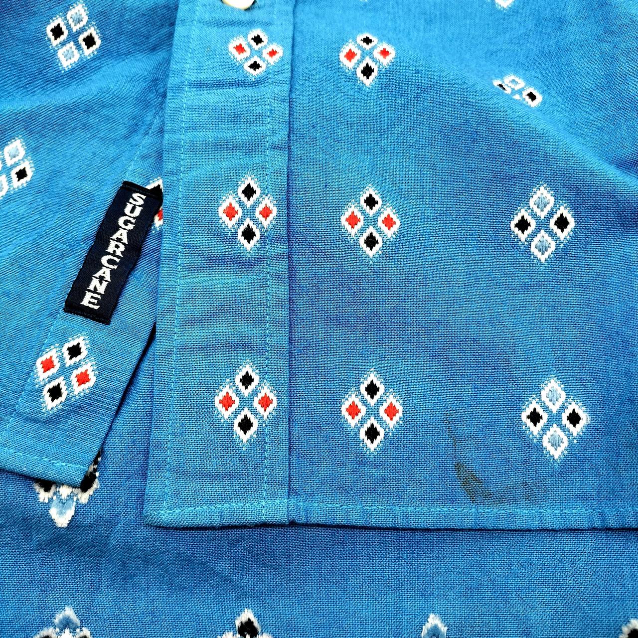 左前身頃、下部分シミあり