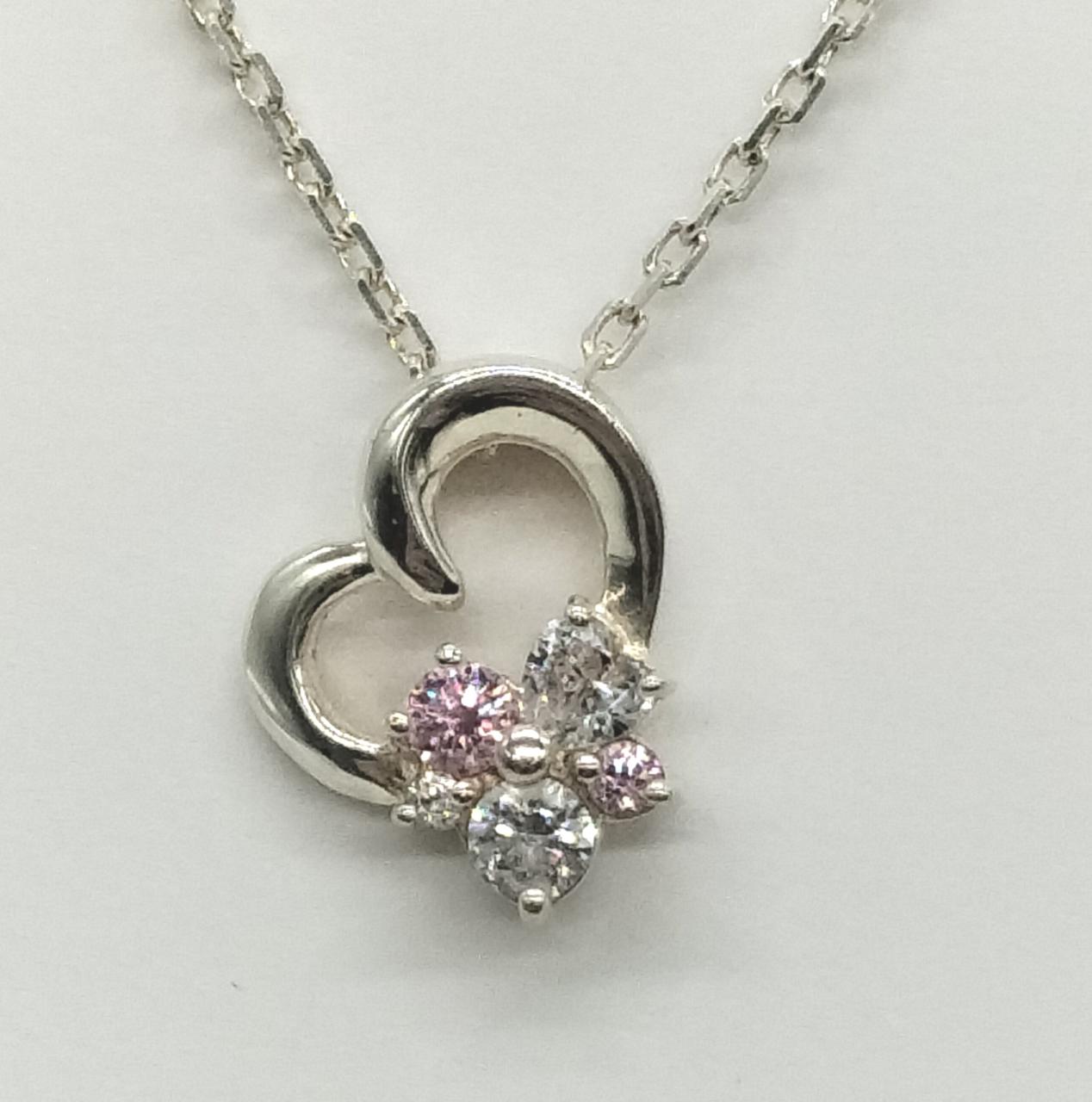 トップ大きさ1.3cm×1cm