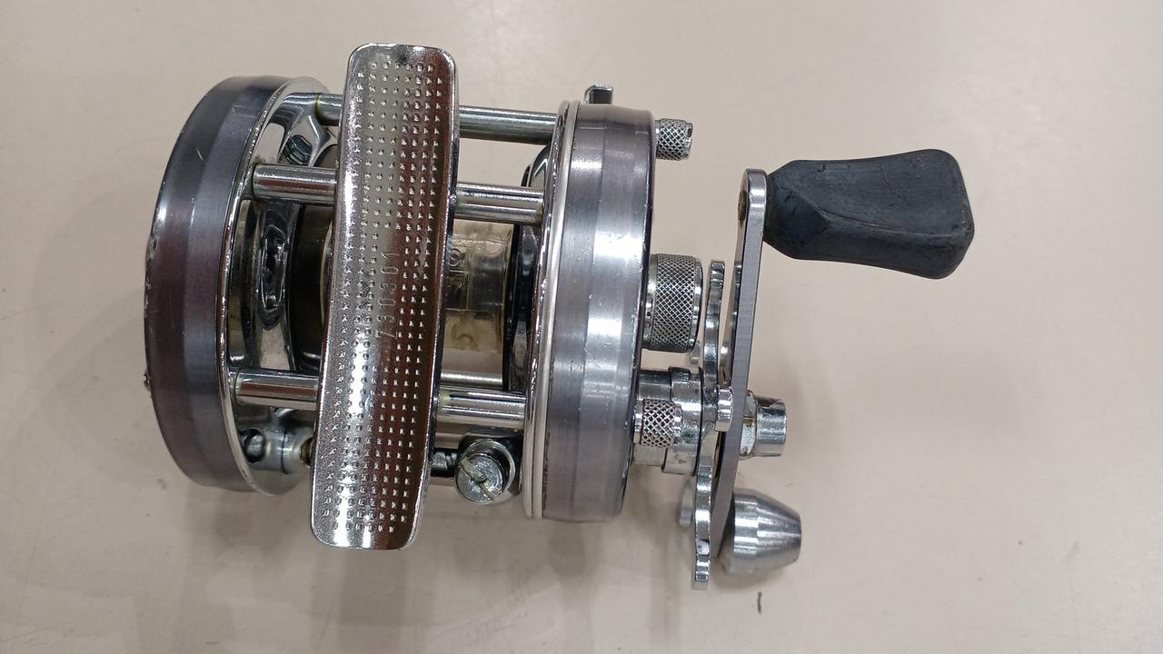 omoto CHIEF MVP 5500 ベイトリール ジャイアントベイト 雷魚 omoto CHIEF MVP 5500 ベイトリール ジャイアントベイト 雷魚