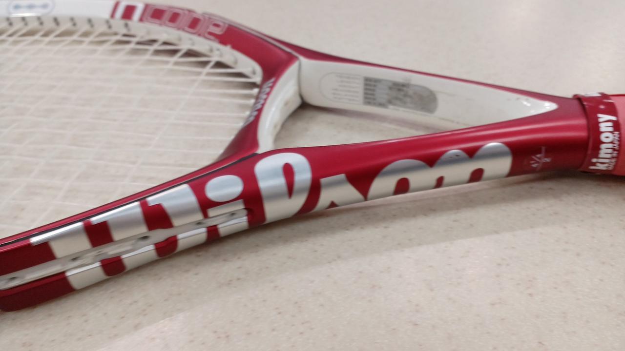 Wilson 硬式テニスラケット 赤 Wilson 硬式テニスラケット 赤/黒 - メルカリ