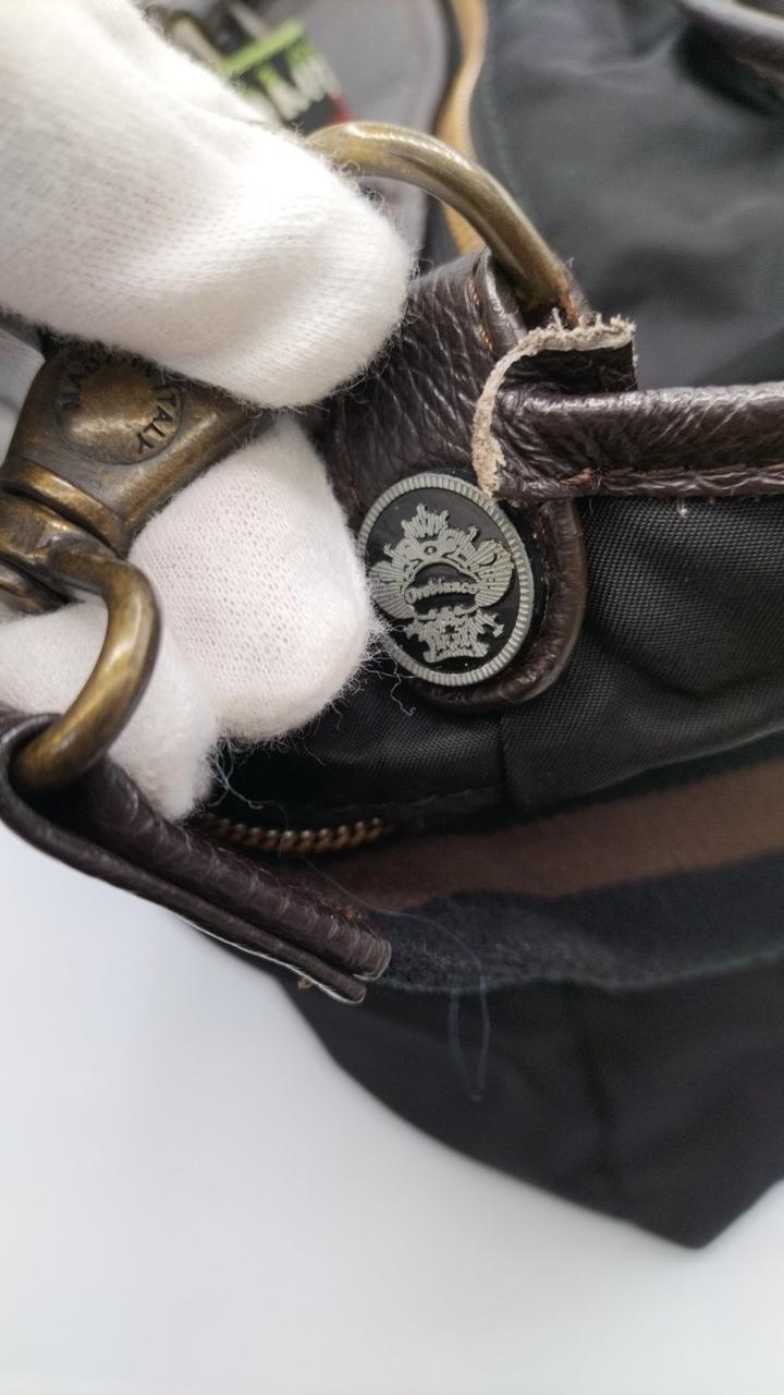 ほつれあります