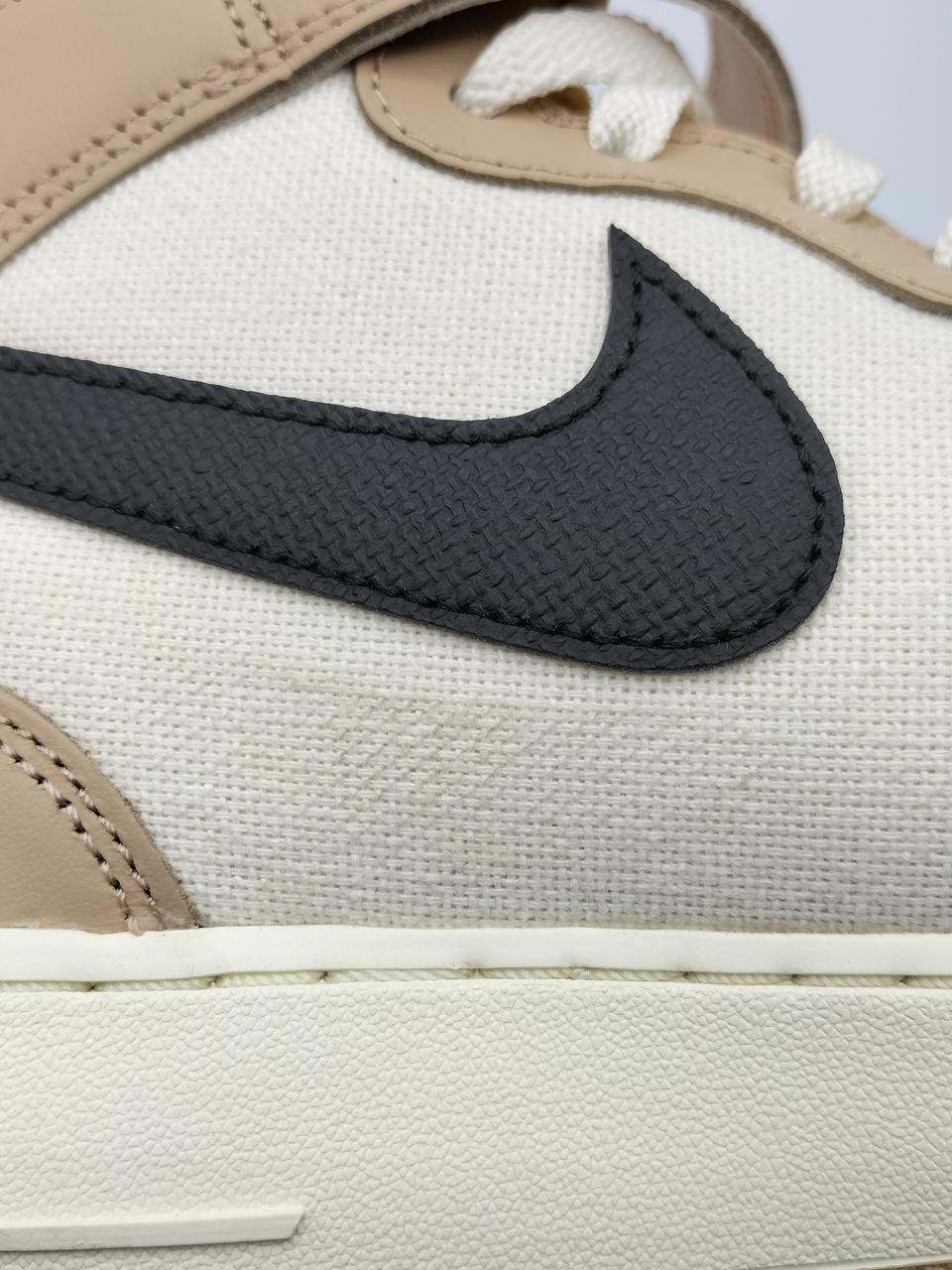 左足内側ロゴ下スレにより変色してます