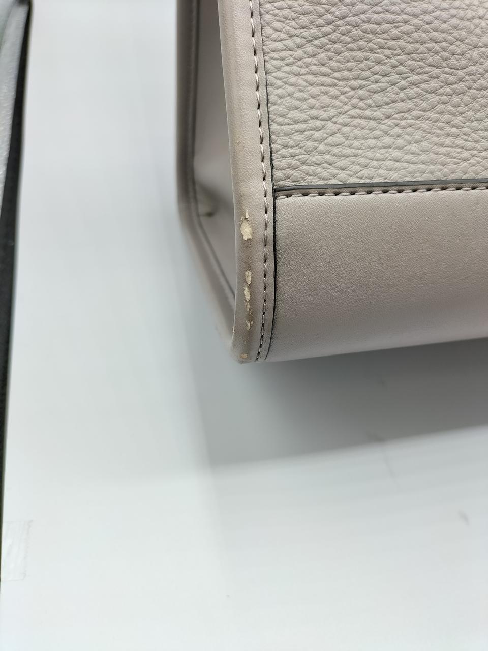 角スレあり(4カ所)