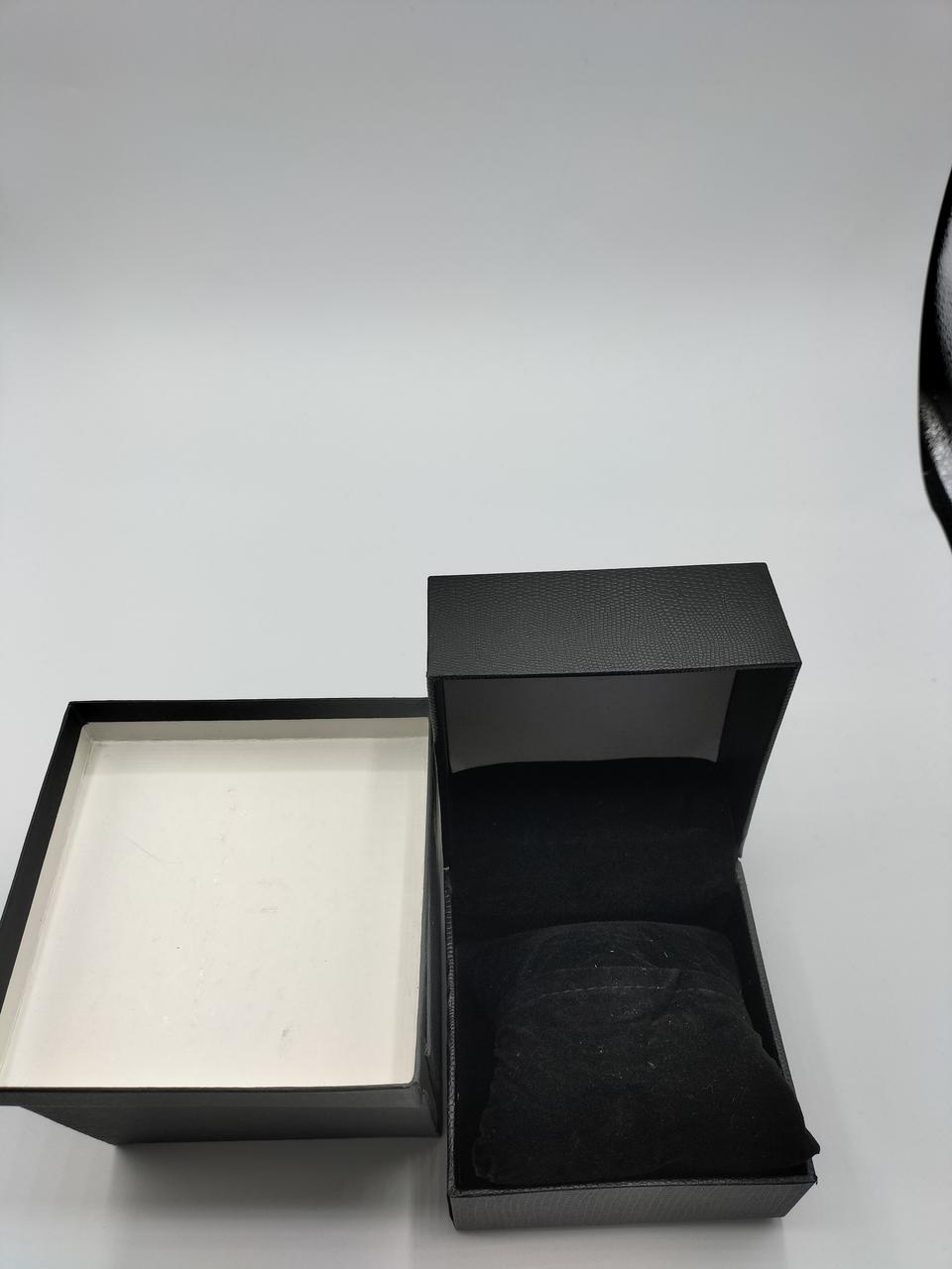 箱の中身です。