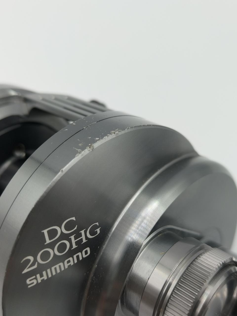 キズあります。