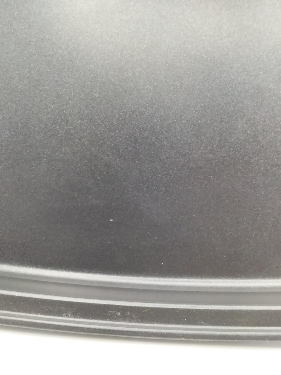 プレート内、キズ、汚れあり