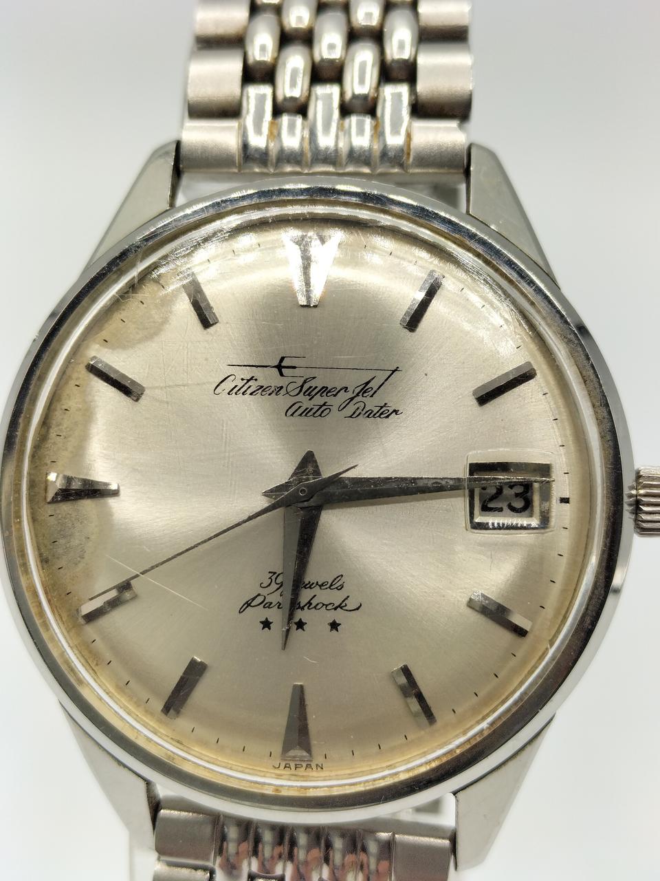 全体的にキズがあります