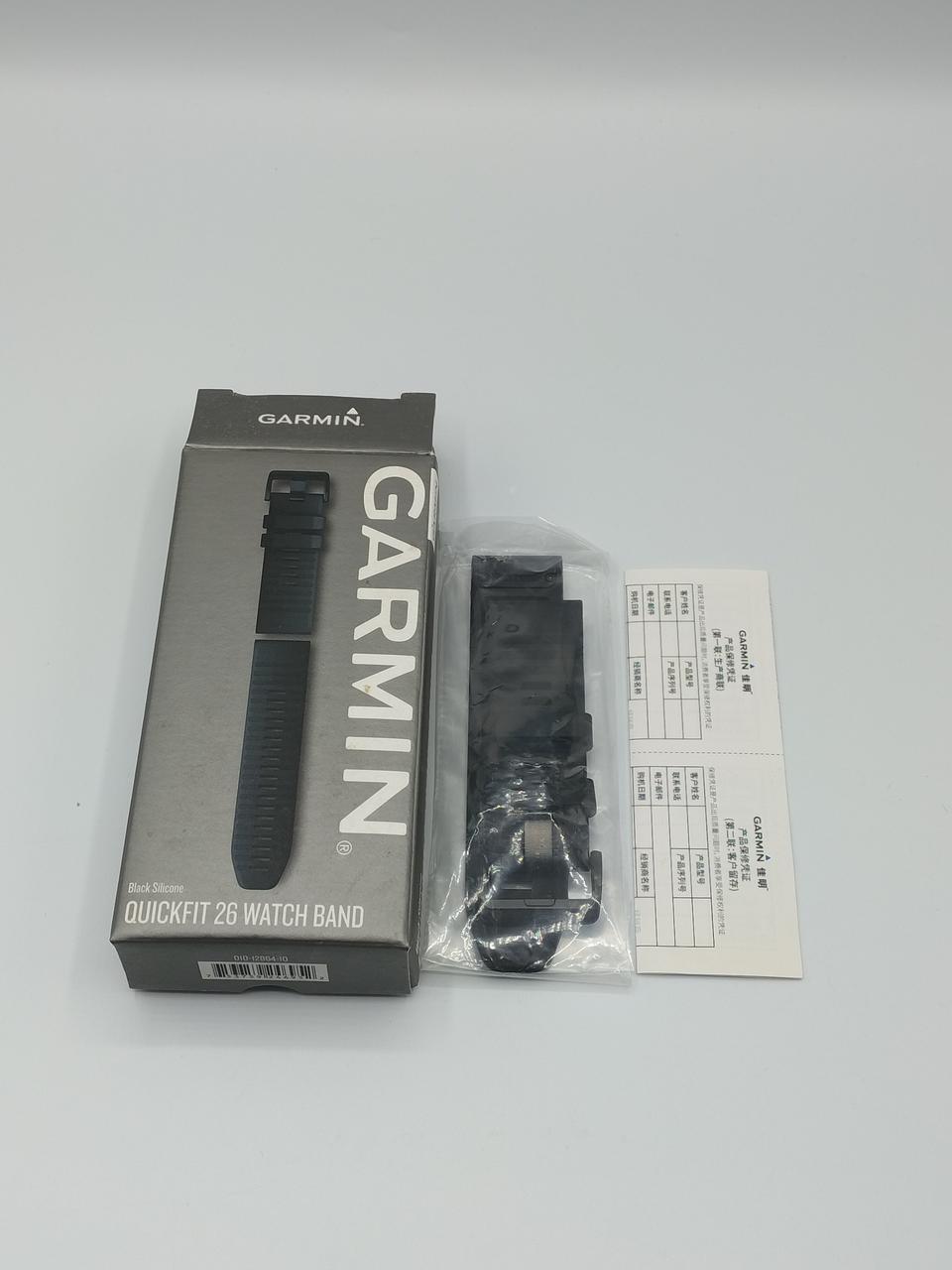 箱の中身は、予備のベルトつき。