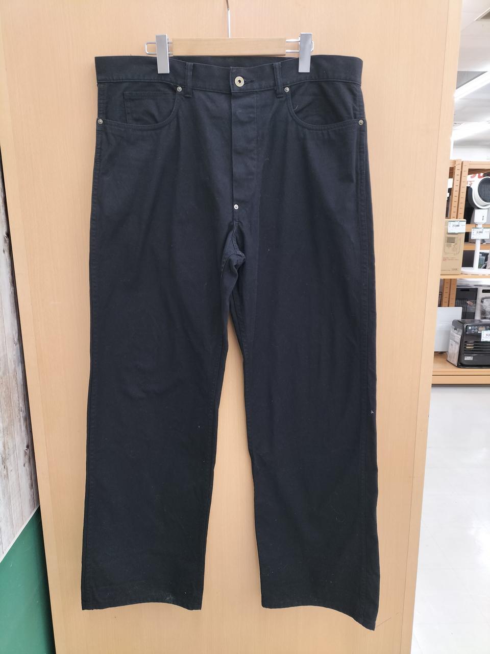 後ろのキャラクターが可愛いパンツです。