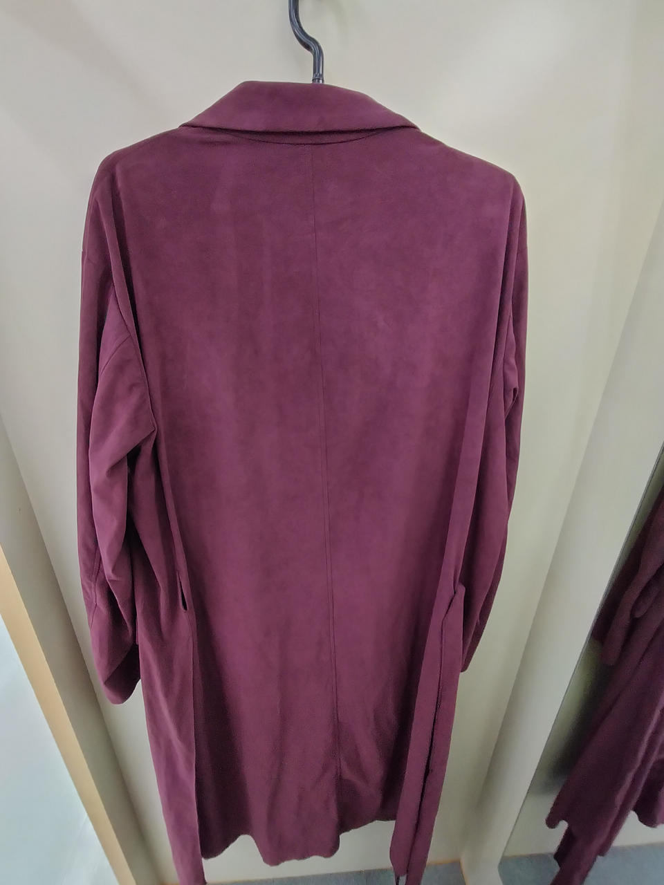Maison MIHARA YASUHIRO ロングコート Maison MIHARA YASUHIRO> Loose Satin Coat ¥148,500(taxin