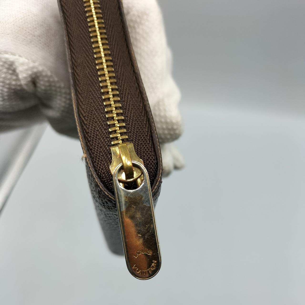 チャーム剥がれあり