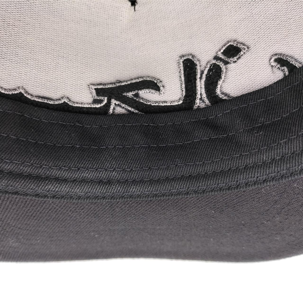 額が当たる部分です
少し汚れがあります