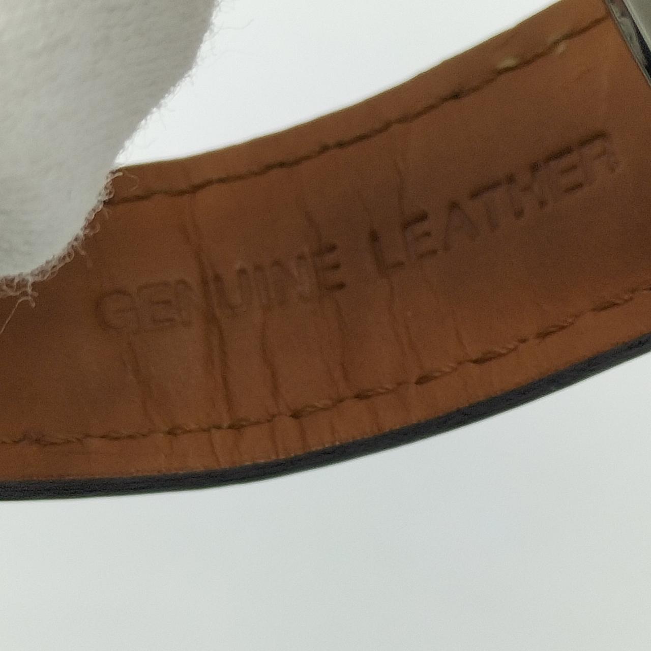 見辛いですが、刻印あり