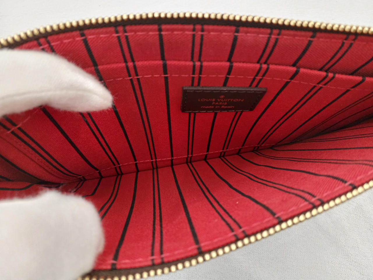 鑑定済　ルイヴィトン　ダミエ　ネヴァーフル付属ポーチ　横幅24.5cm 鑑定済 ルイヴィトン ダミエ ネヴァーフル付属ポーチ 横幅24.5cm