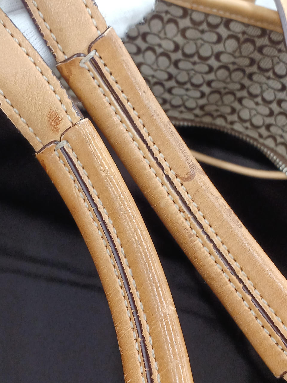 シミあります。