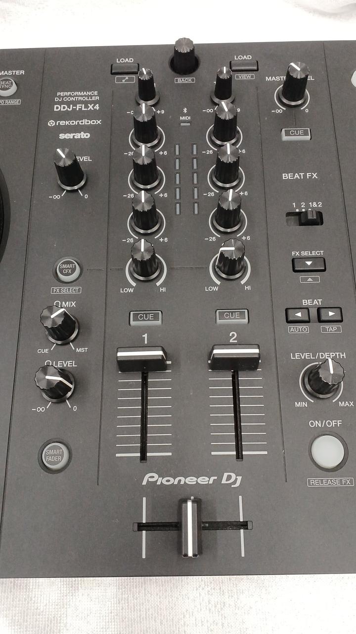 ほぼ未使用 Pioneer DJ DDJ-FLX4 DJコントローラー DDJ-FLX4 - マルチアプリ対応2ch DJコントローラー (Black)