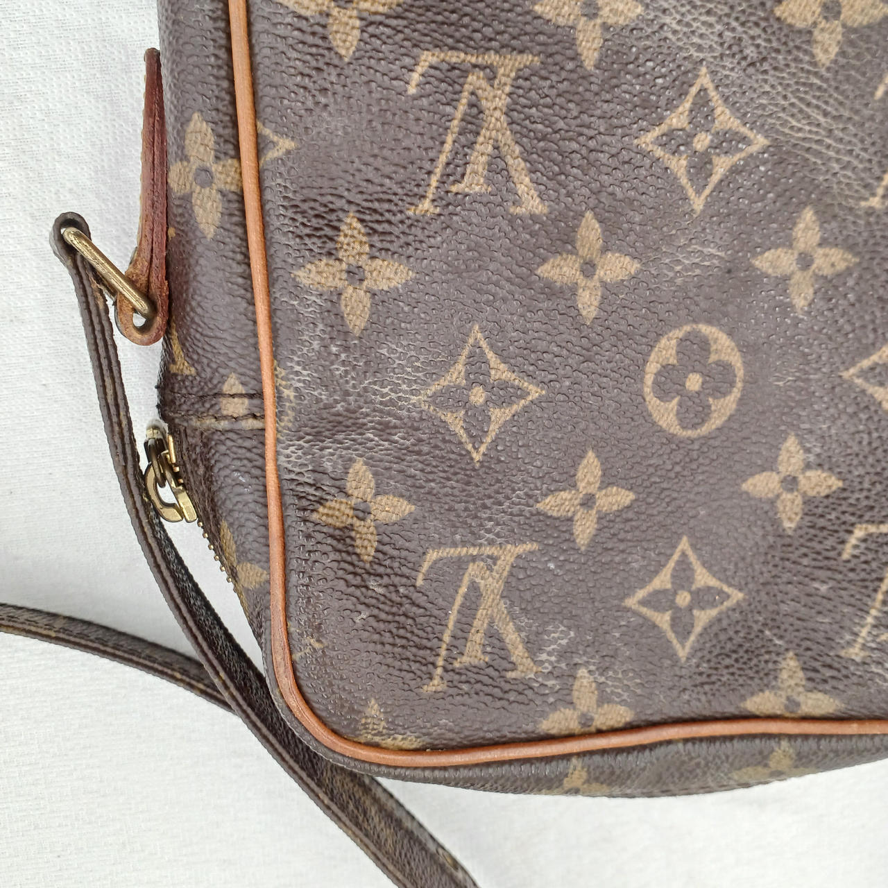 汚れあります。