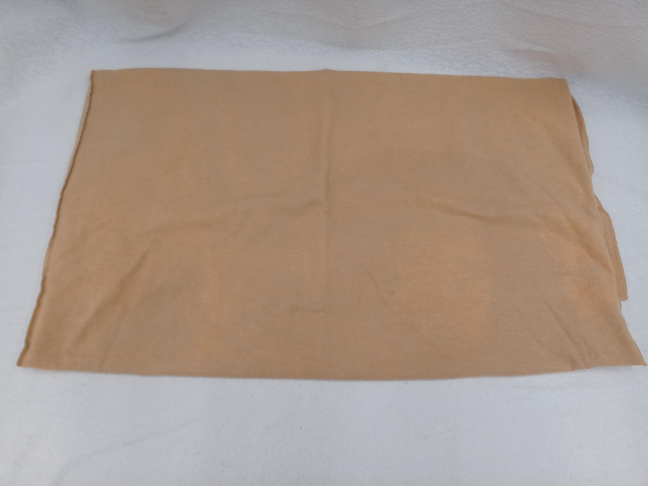 収納袋若干の色抜けあります。