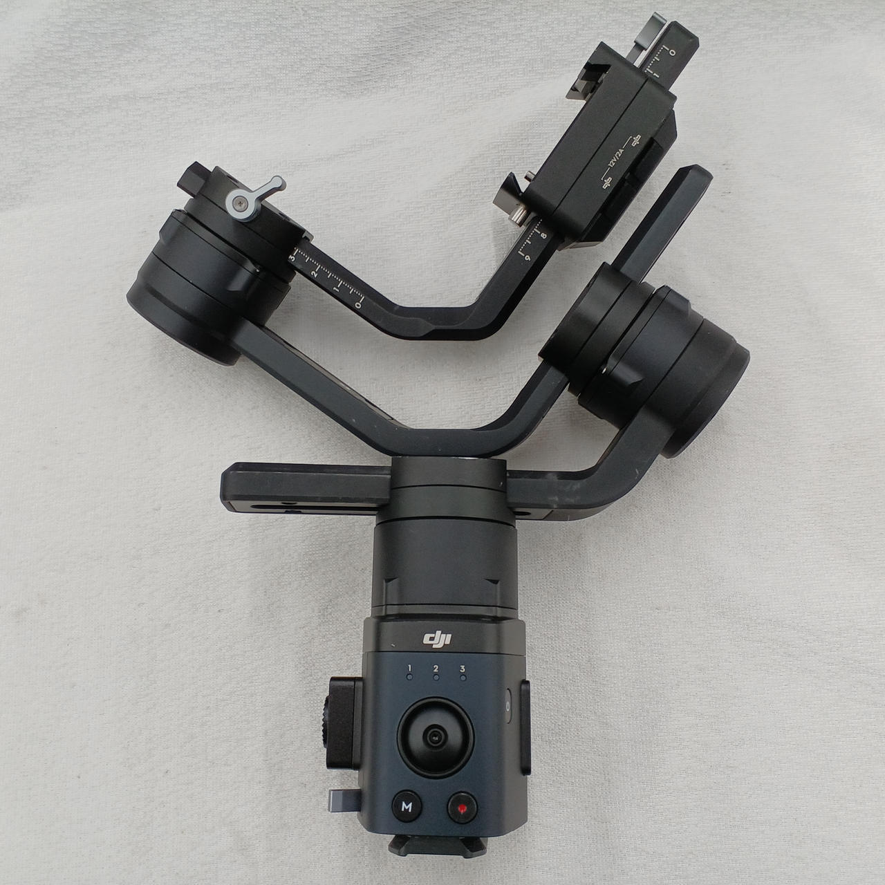 ■DJI RONIN-S 一眼/ミラーレス用ジンバル DJI|一眼/ミラーレス用ジンバル|【ハードオフ公式通販】オフモール