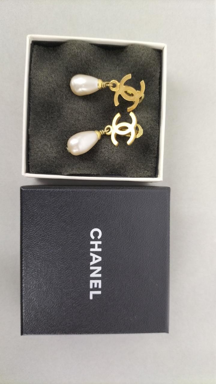 箱が付属します