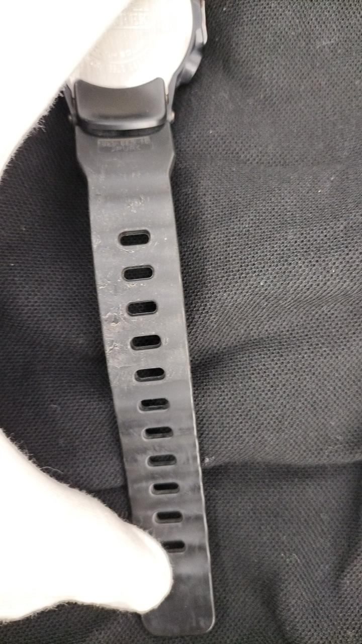 ベルトにイタミ、使用感あり