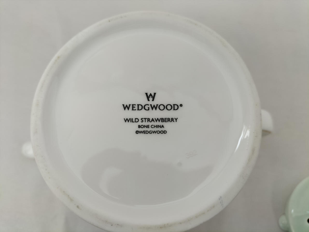 少々くすみあり