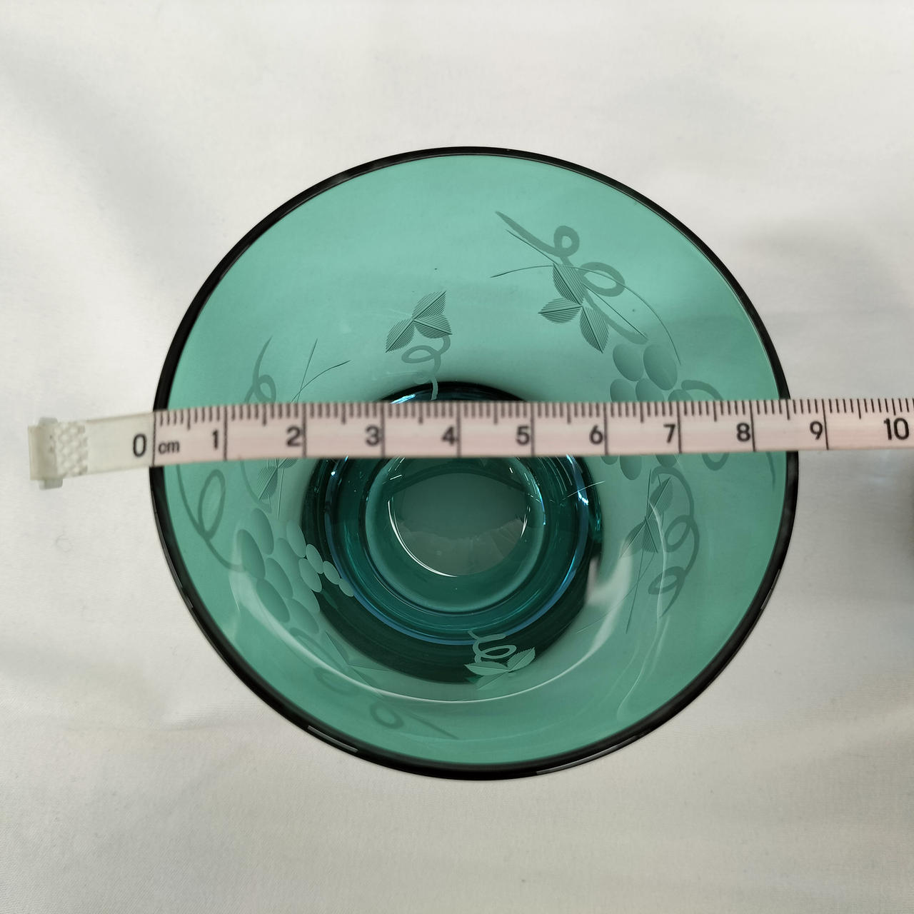 経口8.5cm
高さ8.5cm