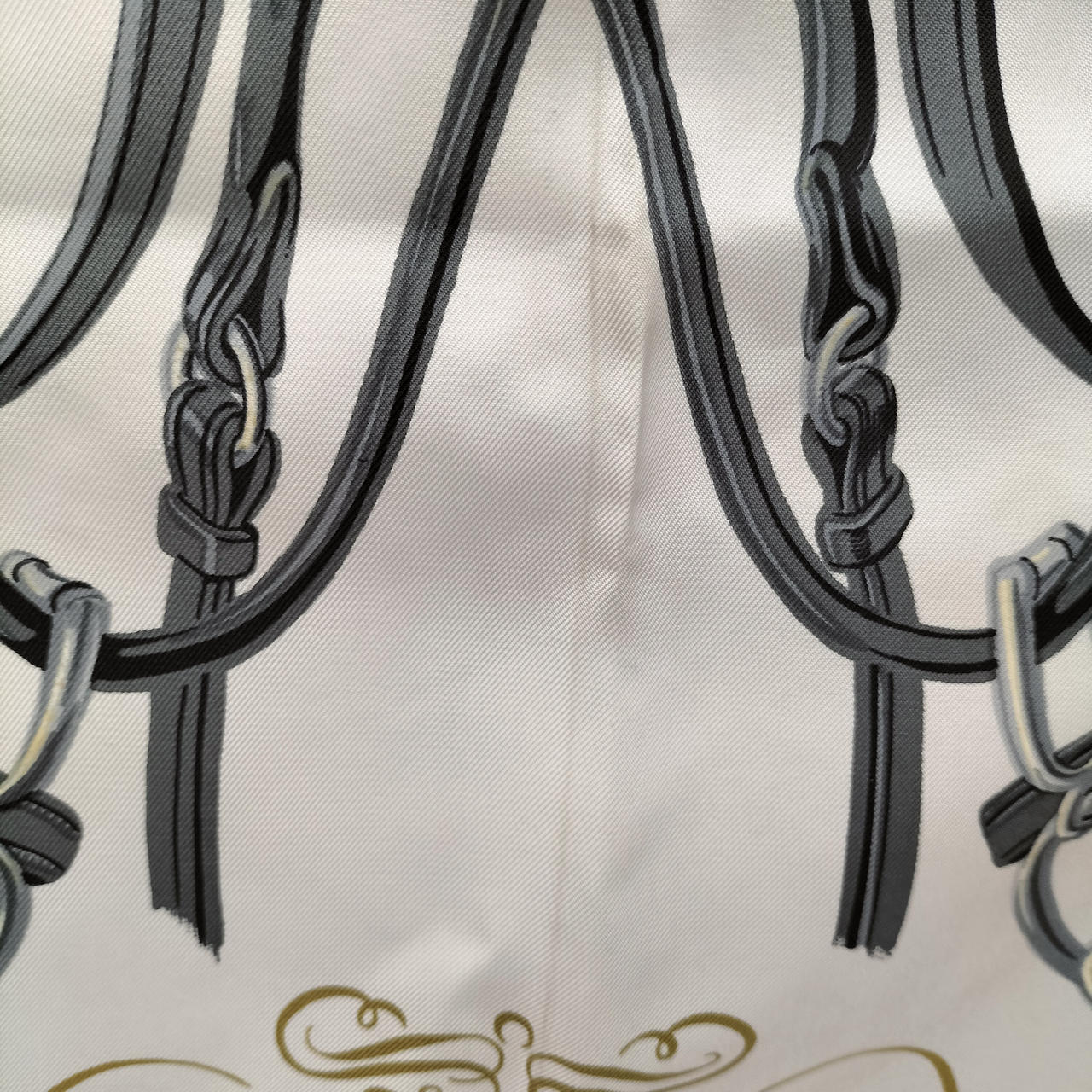 折れヨゴレあり