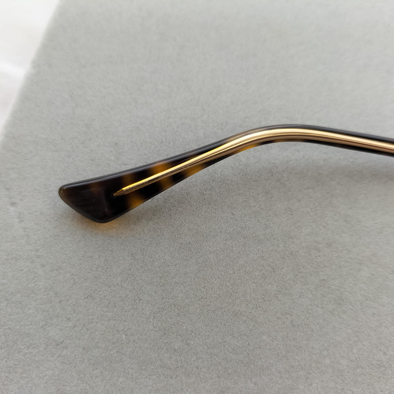 GG0159SK 003 55□18