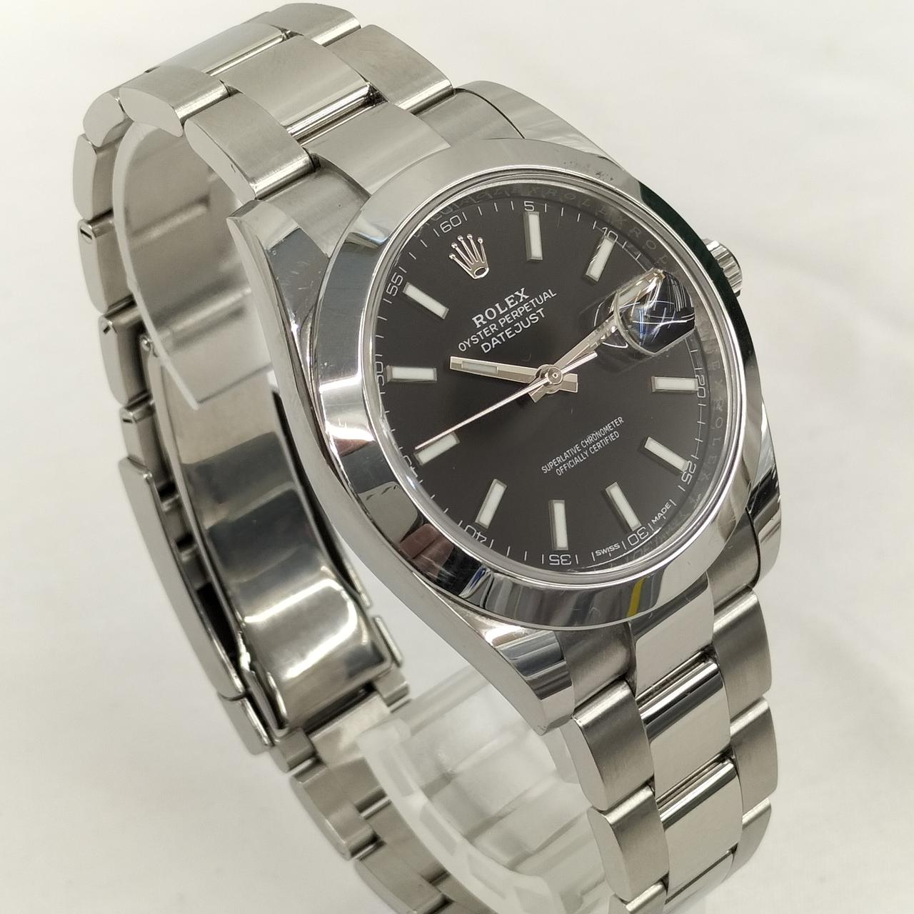 スタンドは付属しません。