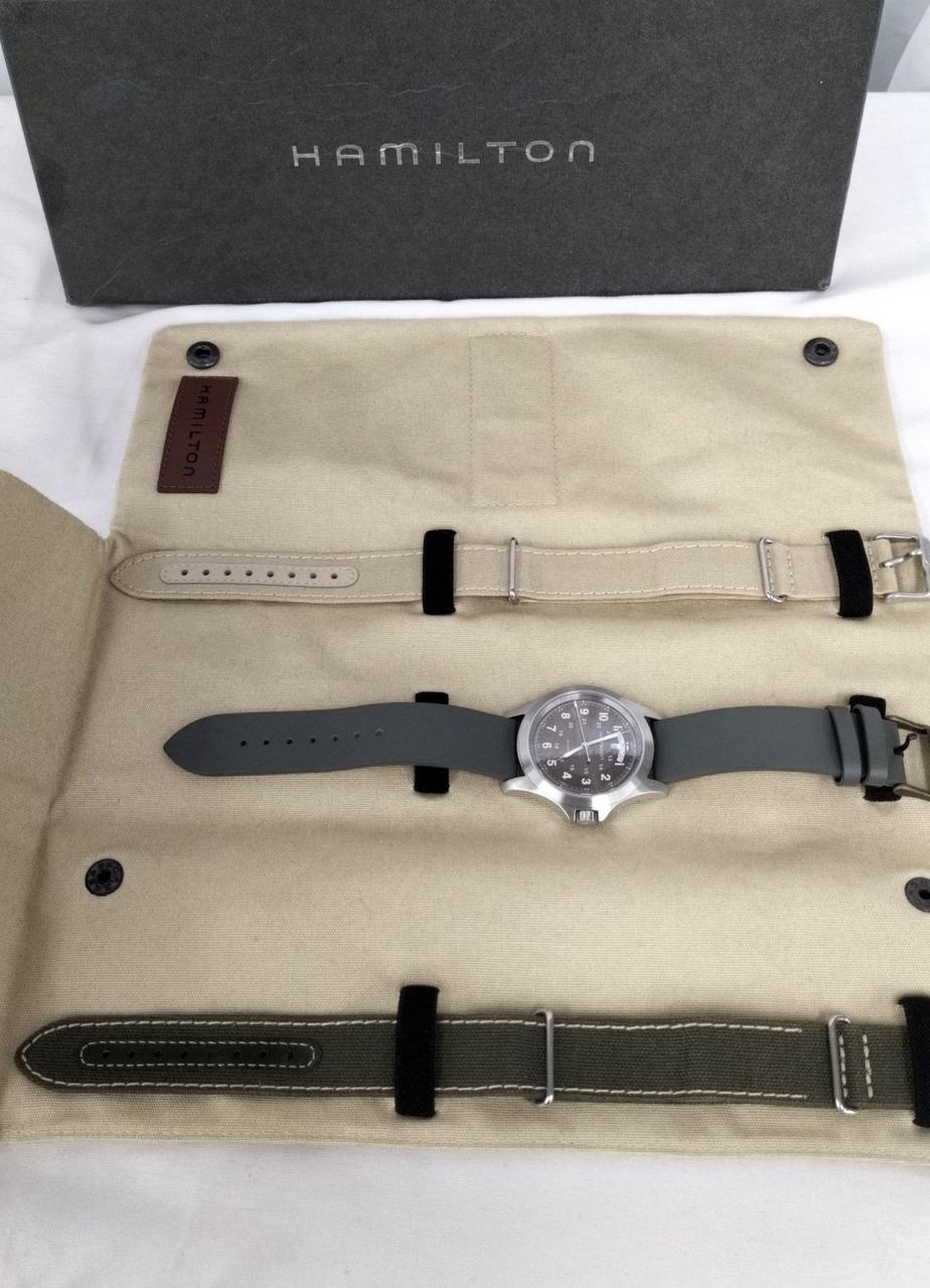 替えベルト（布製）2本付属