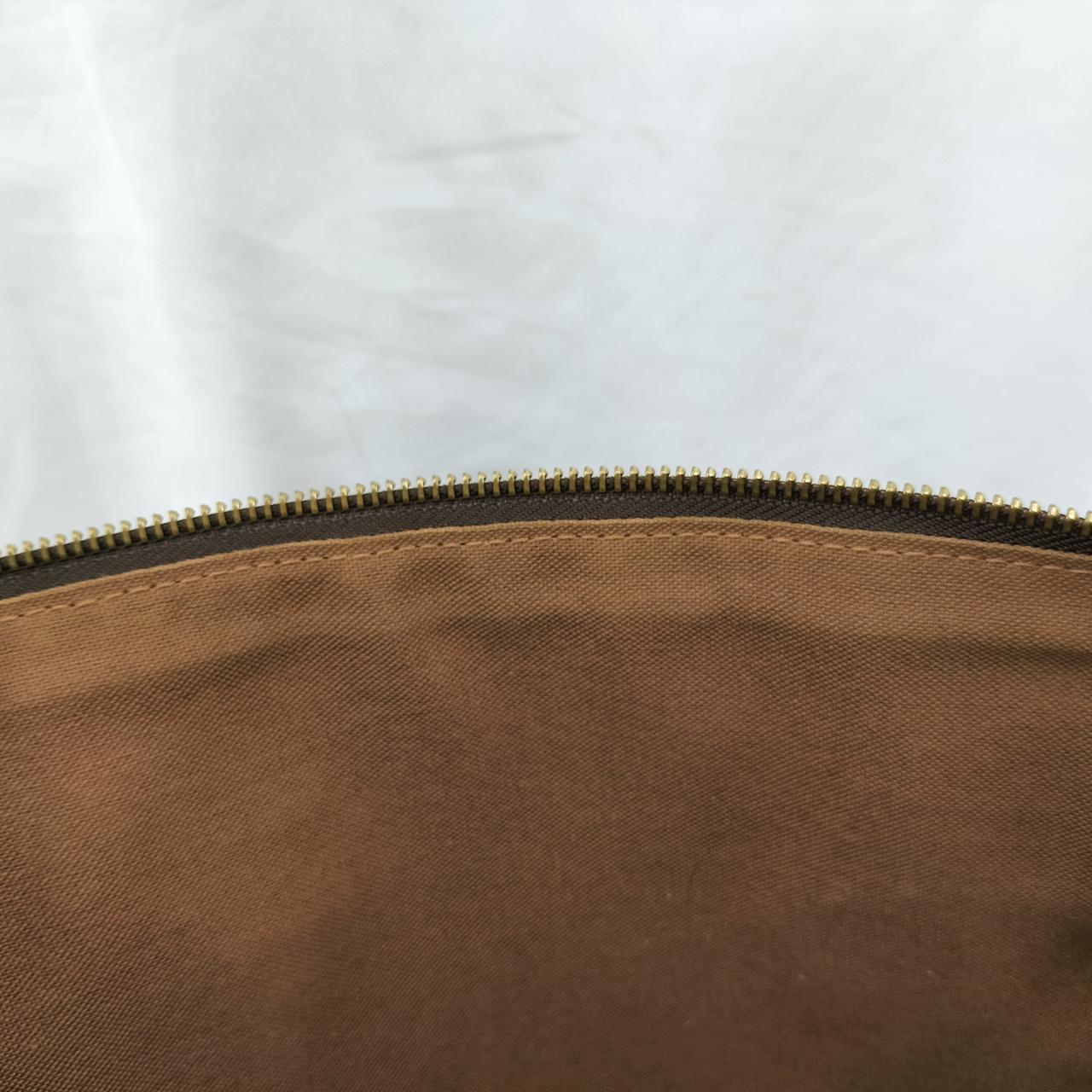 少々の変色あり