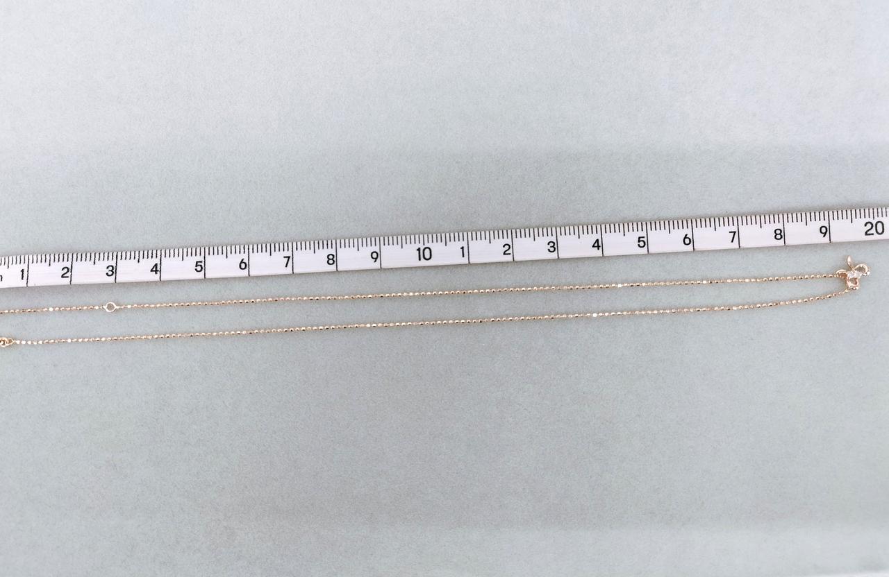 サイズ感の参考になさって下さい。