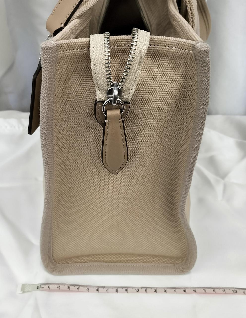 サイズ感の参考になさってください