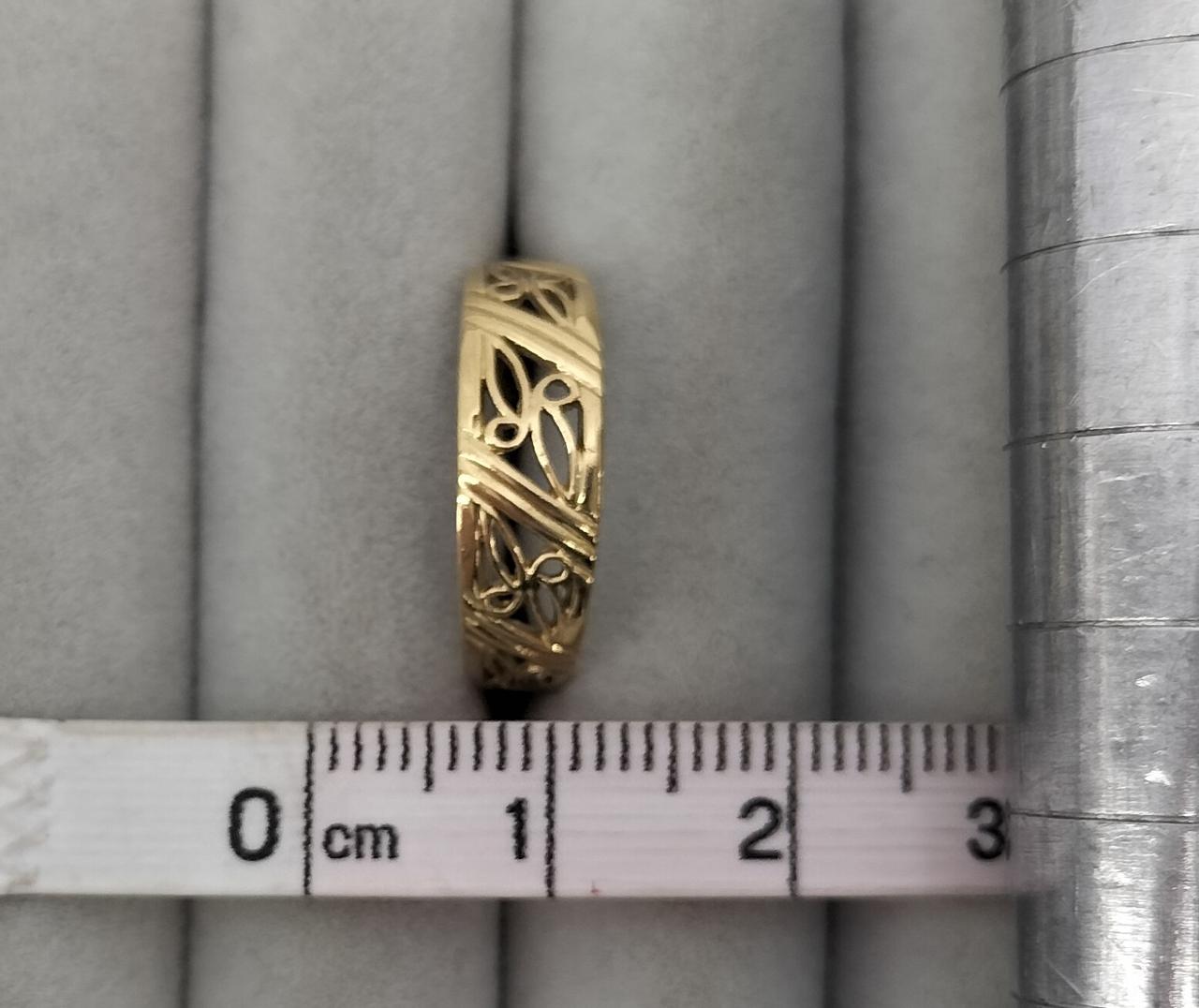 サイズ感の参考になさってください