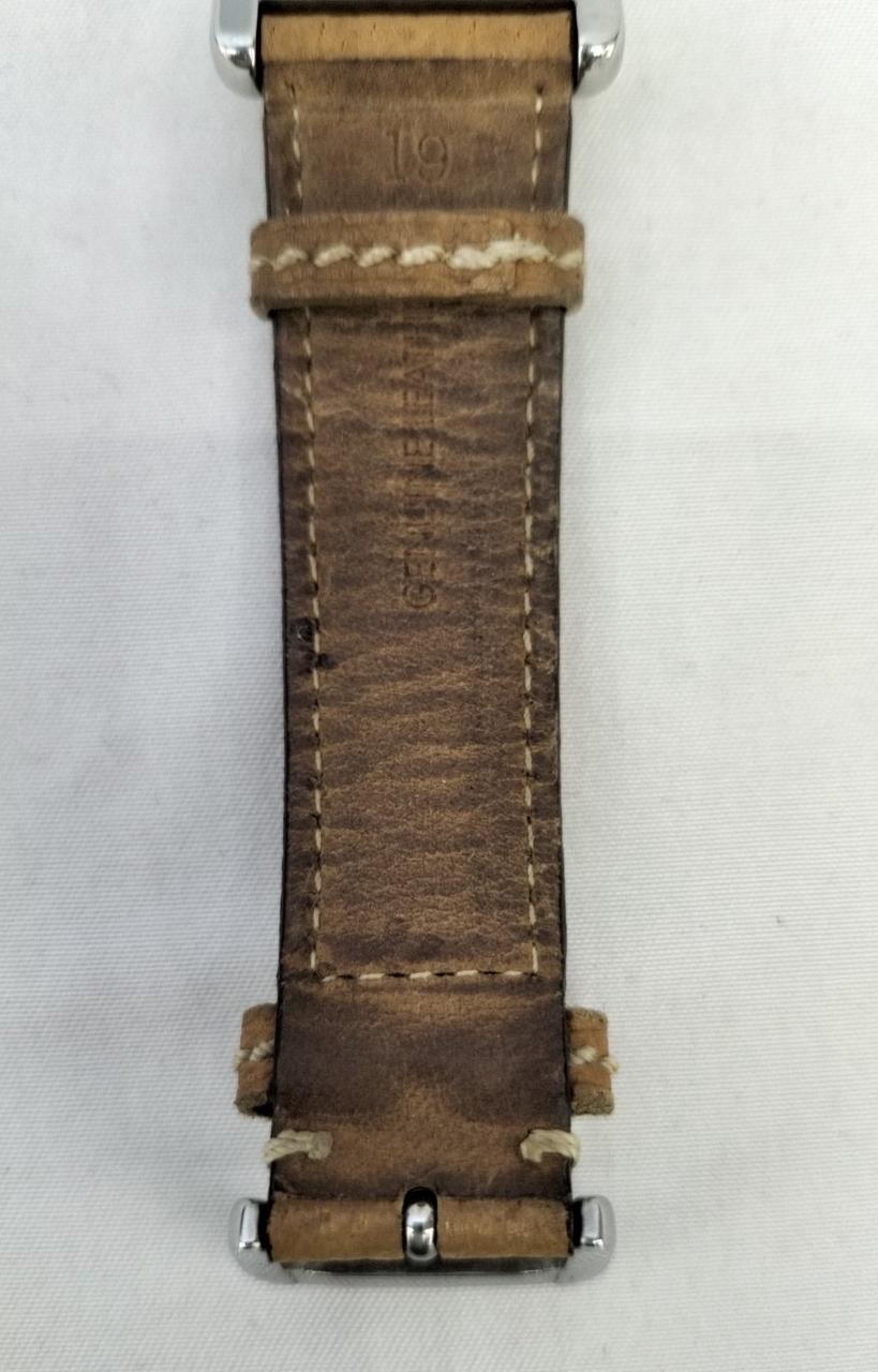 ベルトに使用感あり