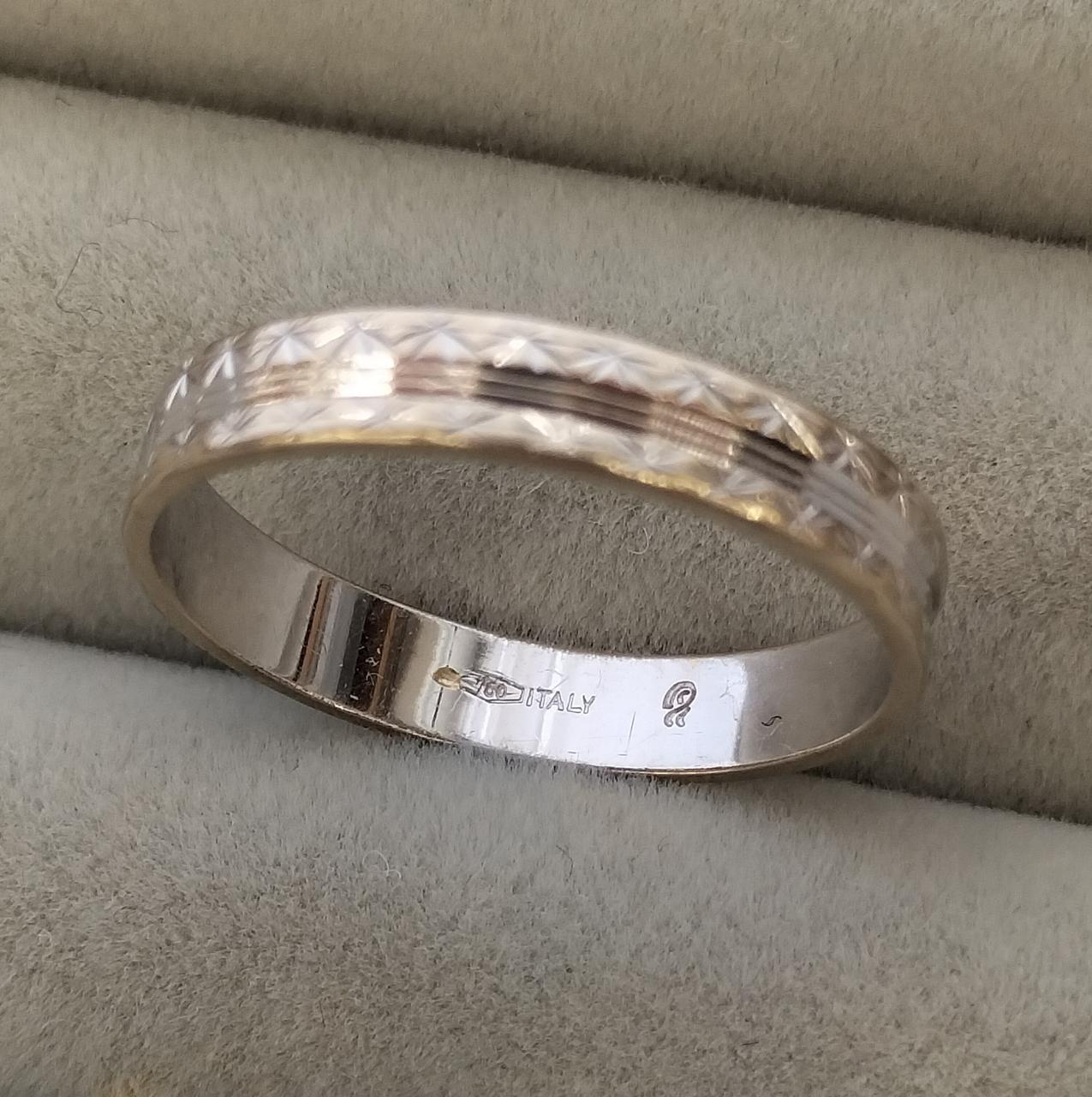 750　ITALY刻印あり