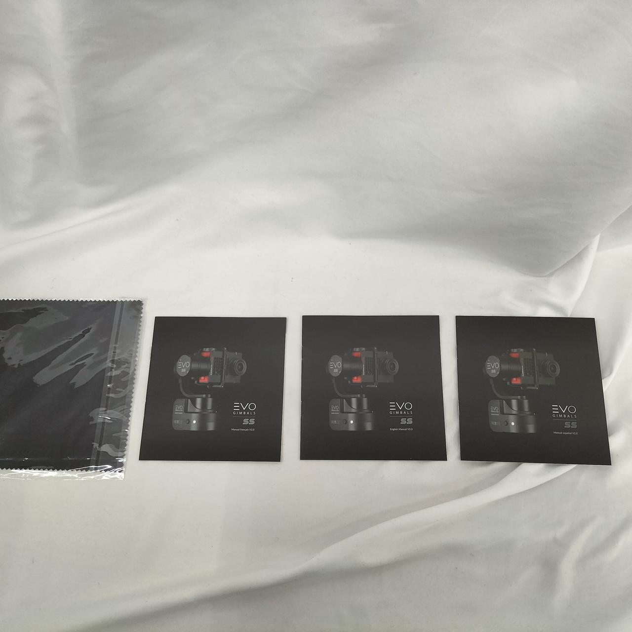 クロスと説明書です