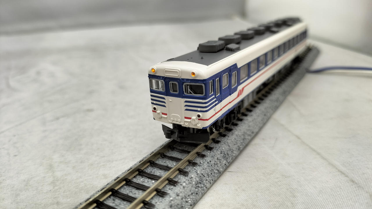 カトー(KATO)|キハ58系 急行型気動車(新潟色)|HARDOFFオフモール