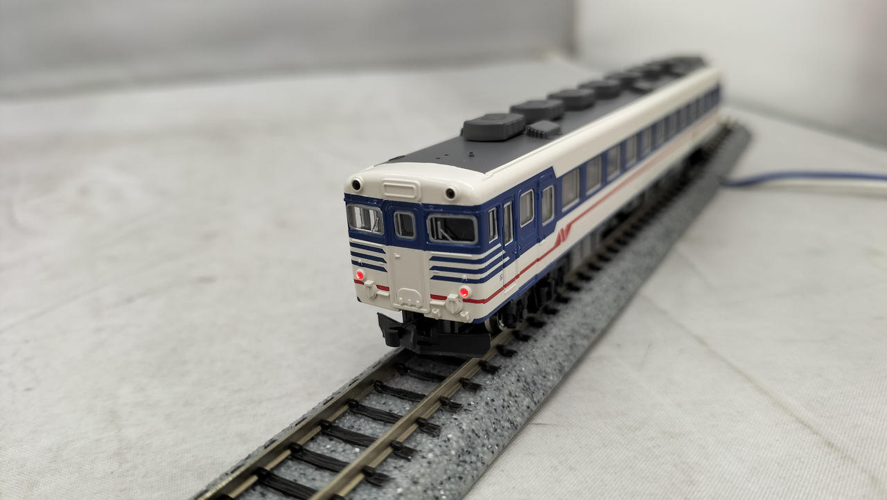 カトー(KATO)|キハ58系 急行型気動車(新潟色)|【ハードオフ公式通販