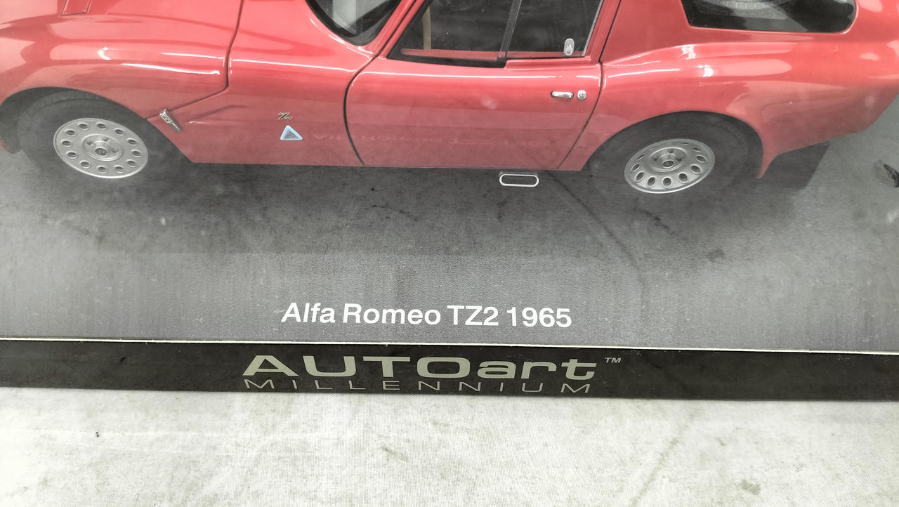オートアート オウト(AUTOart)|アルファロメオ TZ2 1965|HARDOFF