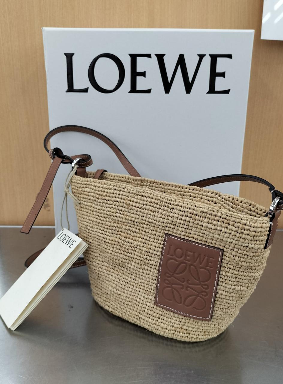 LOEWE|ロエベ スリットポシェット アナグラム かごバッグ