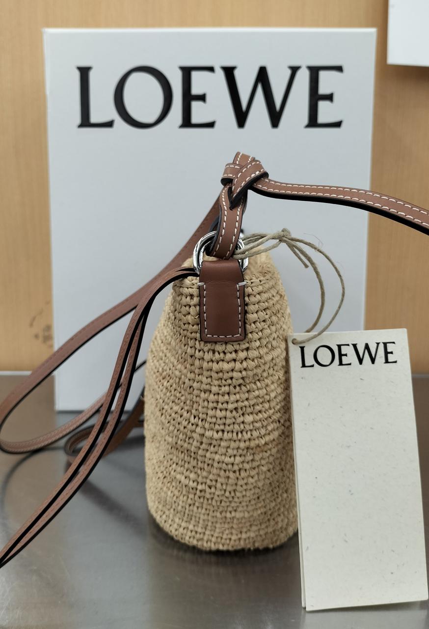 LOEWE / アナグラム スリット ポシェットバッグ ショルダーバッグ LOEWE】ロエベ スリットポシェット バッグ ラフィア&カーフ