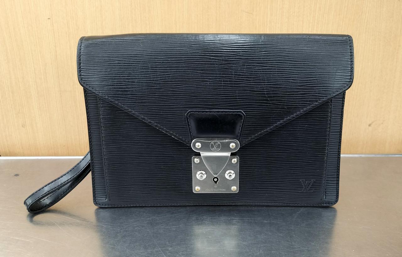 LOUIS VUITTON|ルイヴィトン セリエドラゴンヌ エピ|【ハードオフ公式