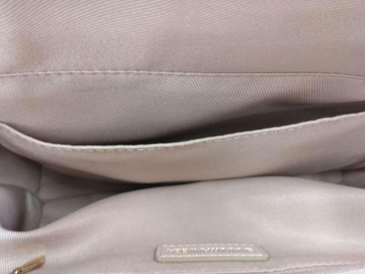 内側ファスナーポケット