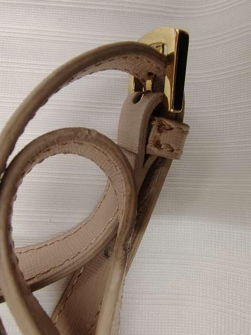 ｼｮﾙﾀﾞｰﾍﾞﾙﾄ部分キズのようなもの